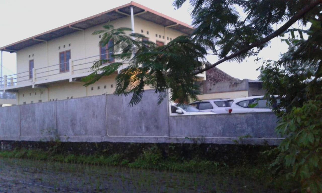 Spot On 93020 Rumah Singgah Ganjuran Бантул Экстерьер фото