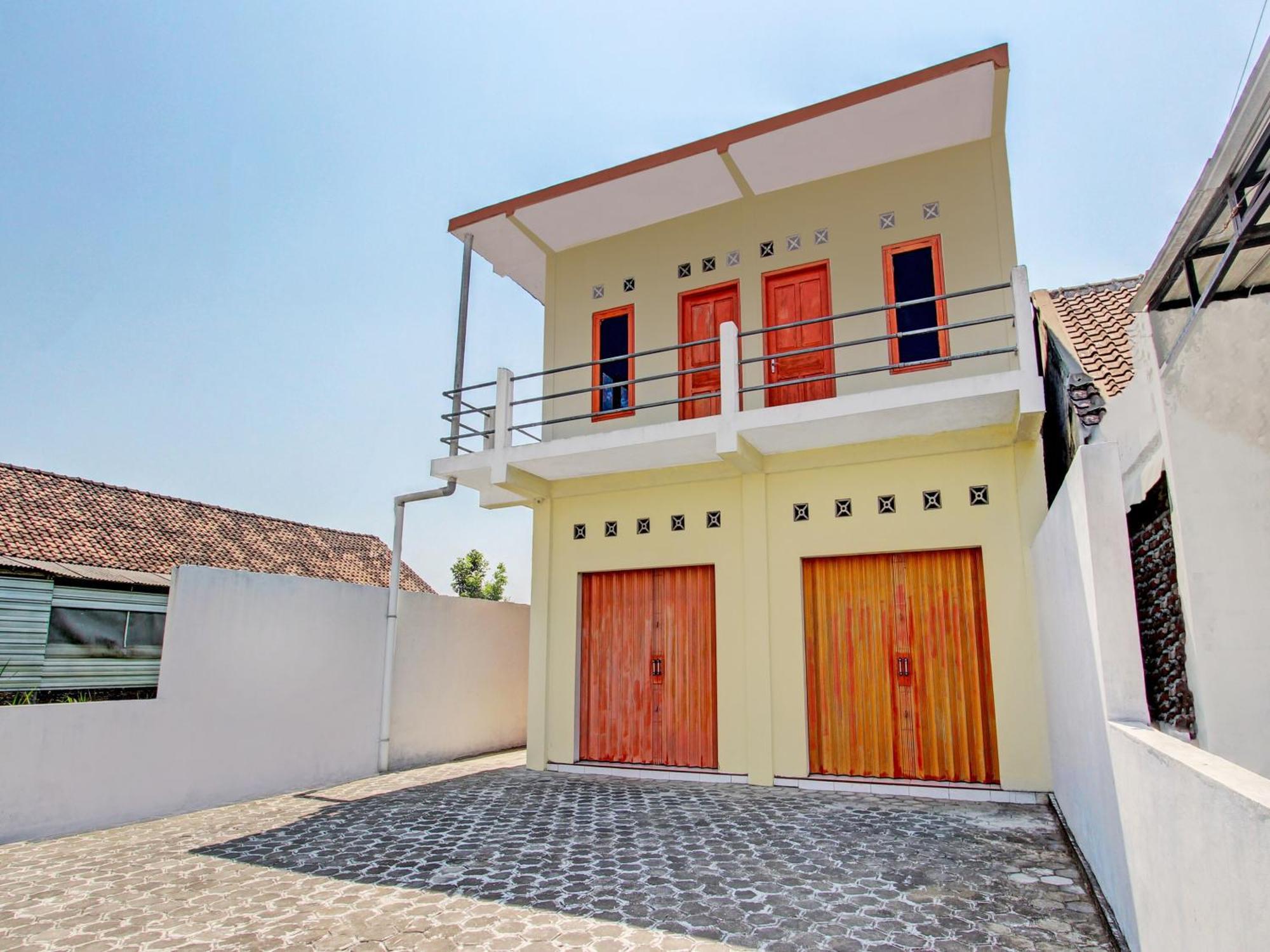 Spot On 93020 Rumah Singgah Ganjuran Бантул Экстерьер фото