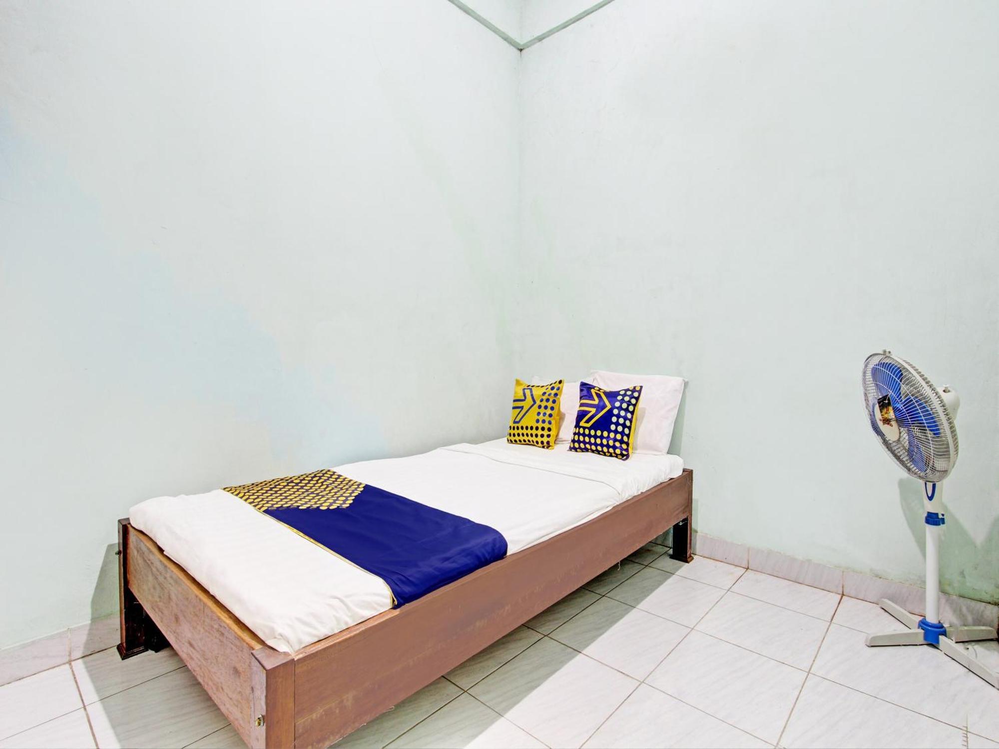 Spot On 93020 Rumah Singgah Ganjuran Бантул Экстерьер фото